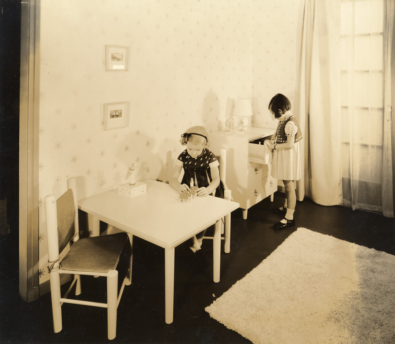 Wyatt Davis (New York, New York)
Nursery at Saks Fifth Avenue, New York, 1935		
Photograph, 9 1/8 x 8 3/4 inches
Collection of the Portas family